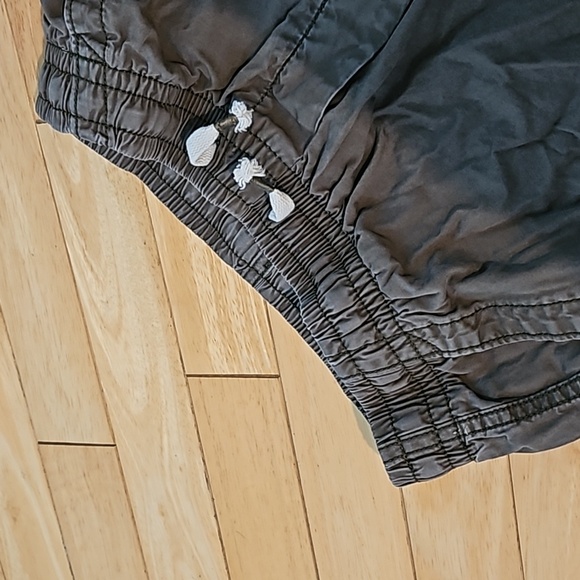 Boys shorts - Picture 2 of 4